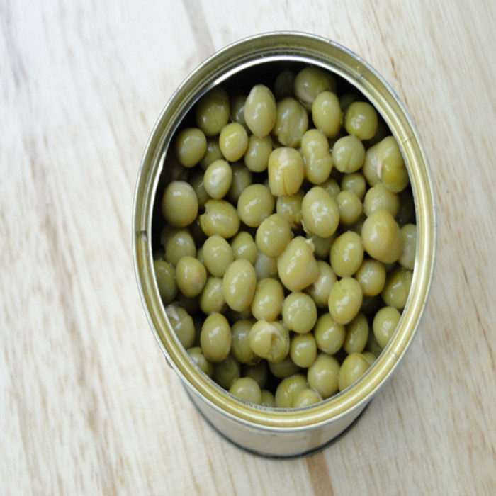 Canned green peas